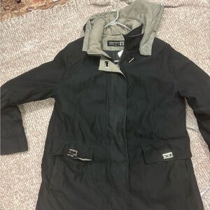 Stylish Black and Tan Ski Jacket